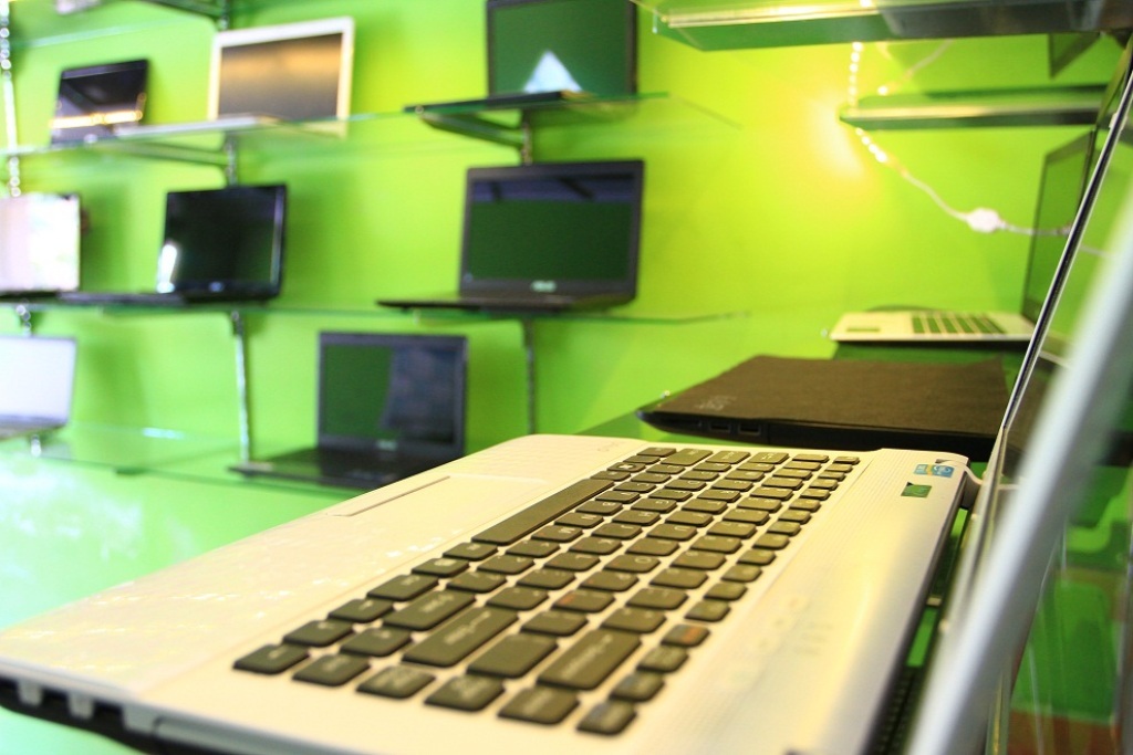 Melayani Sewa Rental Laptop Komputer di Sukoharjo Jateng